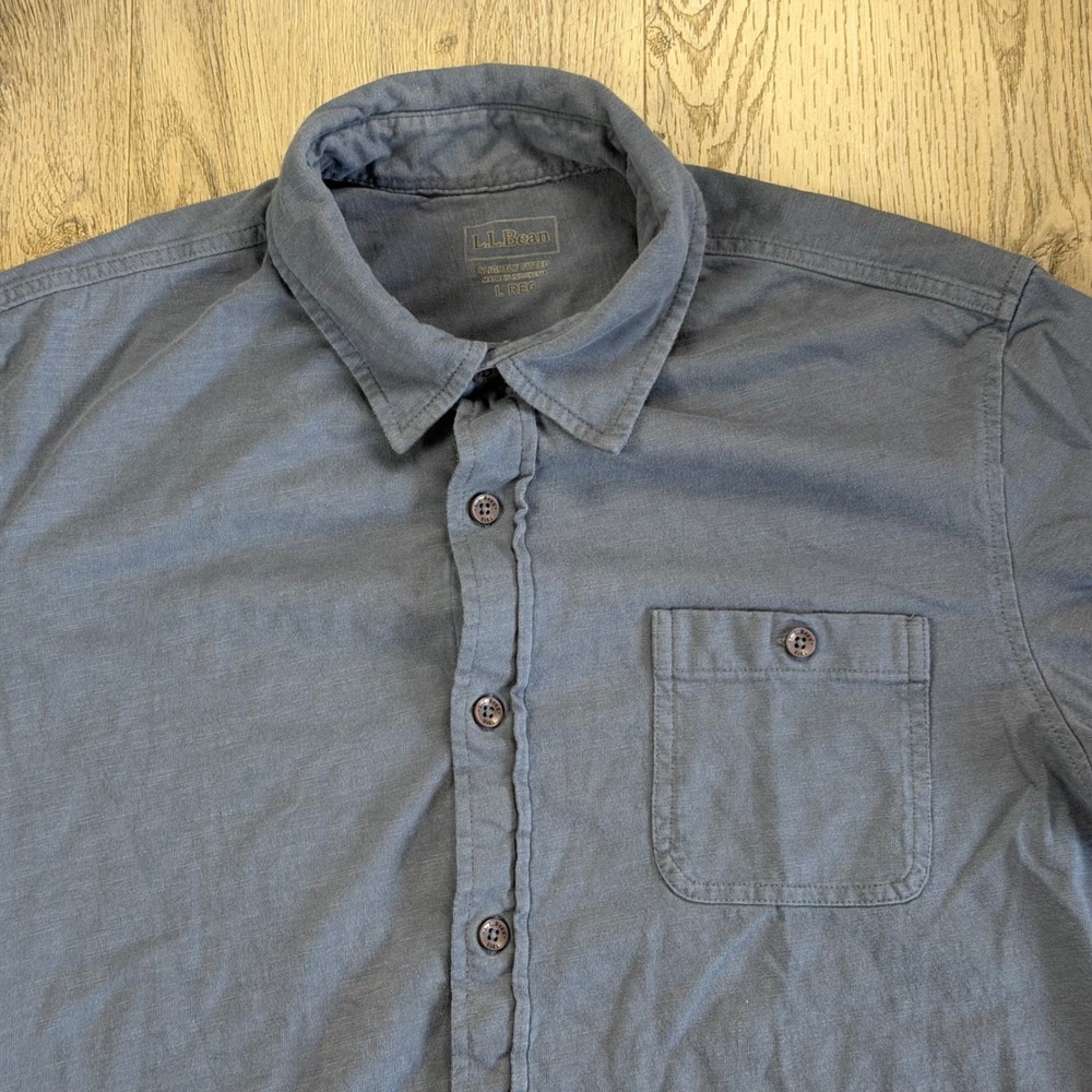 LL Bean Mens Large Blue Organic Cotton Short Sleeve Button Down Shirt Coastal